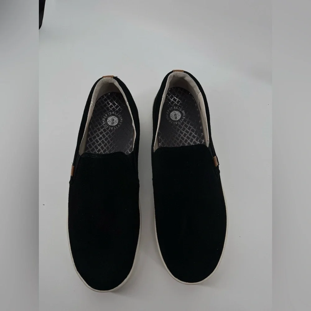 Revitalign Boardwalk Genuine Leather Slip-On Sneakers Size 12